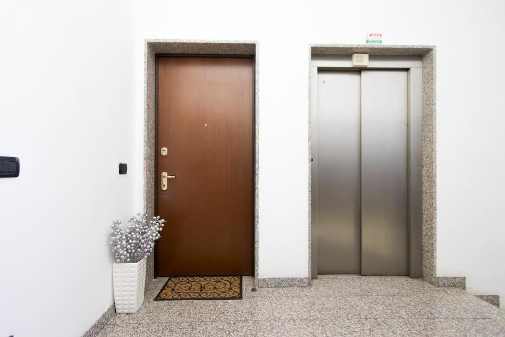 Star Suite, Malpensa - Rho Fiera Milano 15 Min Legnano Exteriér fotografie