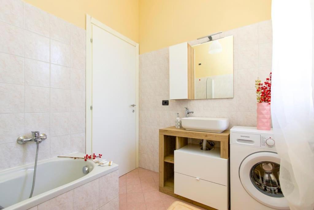 Star Suite, Malpensa - Rho Fiera Milano 15 Min Legnano Exteriér fotografie