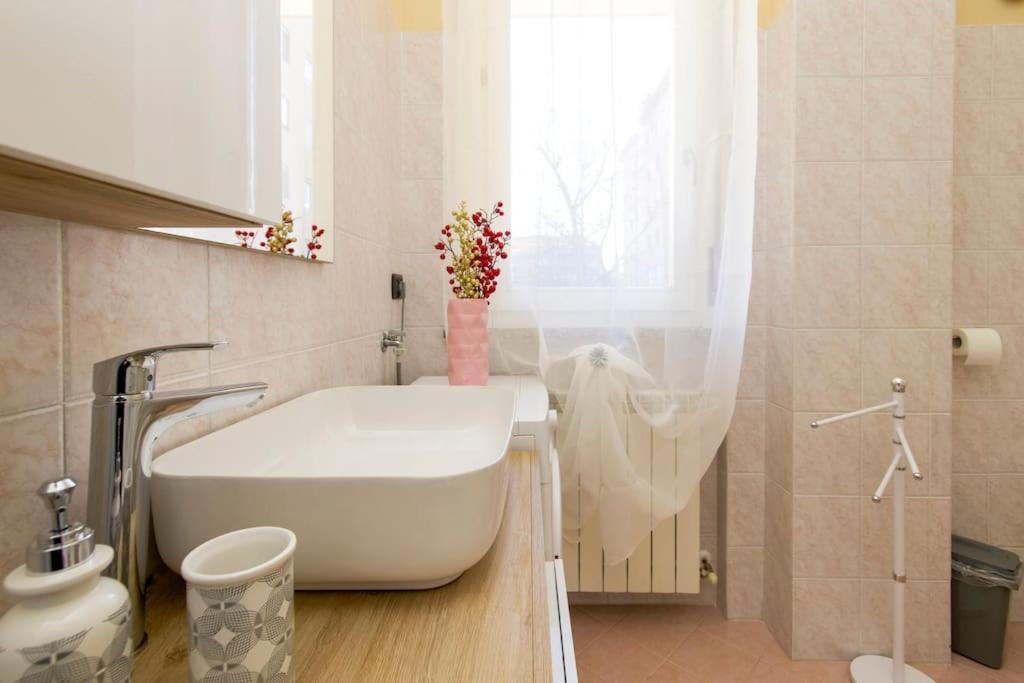 Star Suite, Malpensa - Rho Fiera Milano 15 Min Legnano Exteriér fotografie